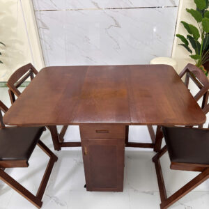 Bàn Ăn Gấp Gọn